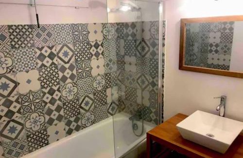 Vaureal House | Belle chambre privée Cergy (dans le golf) proche RER A