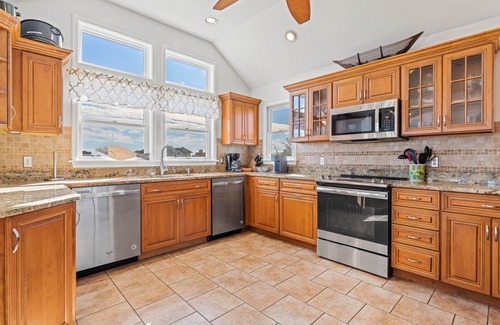Pine Island House | Belle Eire at Pine Island 8 Bedroom Oceanside Home