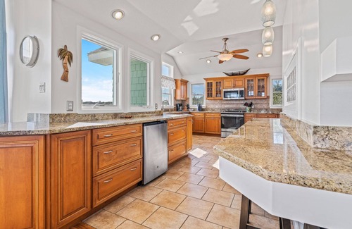 Pine Island House | Belle Eire at Pine Island 8 Bedroom Oceanside Home
