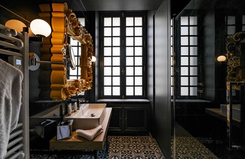 Aix-les-Bains City Center Hotel | Belle Epoque