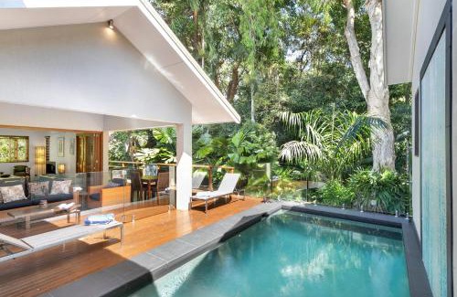 Palm Cove House | Belle Escapes Figtree Villas Palm Cove