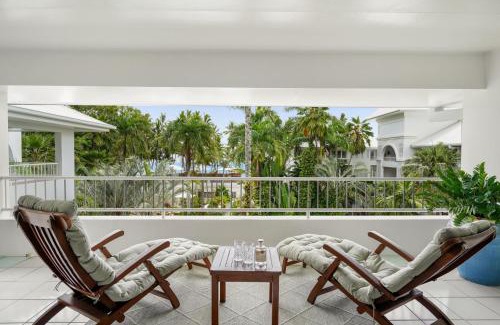 Palm Cove Apartment | Belle Escapes Oceanview Luxury Suite 88 Alamanda Resort Palm Cove