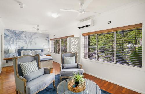Palm Cove Apartment | Belle Escapes Oceanview Luxury Suite 88 Alamanda Resort Palm Cove