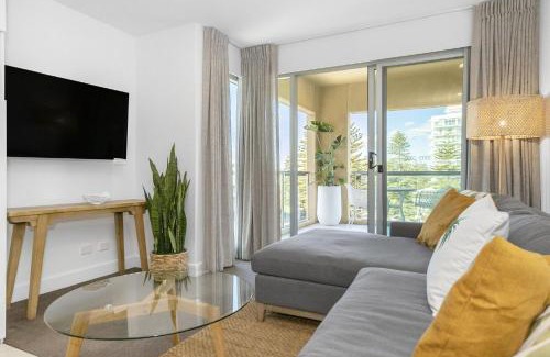 Glenelg Apartment | Belle Escapes - Park View Apartment at The Pier