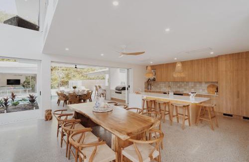 Palm Cove House | Belle Escapes Villa by the C