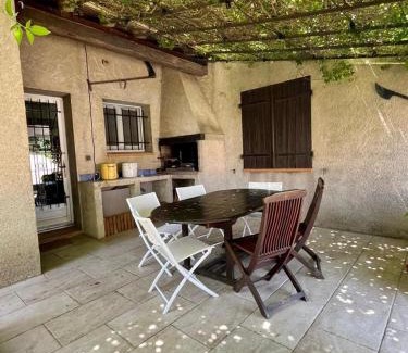 Cruscades Villa | Belle et grande villa pour des séjours en famille et entre amis