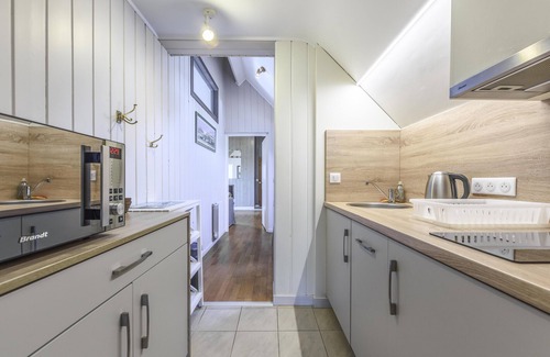 Bangor Apartment | BELLE-ILE: L' Appart Désirade (4 to 6 people)