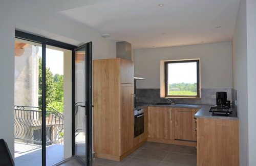 Saint-Alban-sous-Sampzon House | Belle Maison en Pierre Avec Jacuzzi