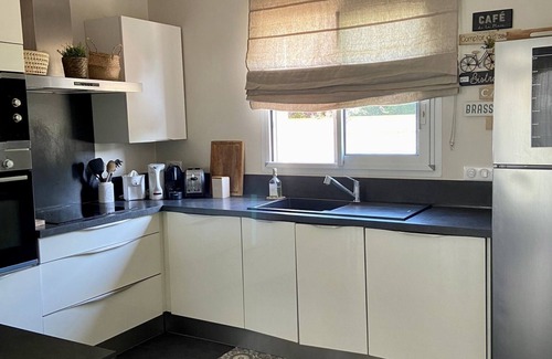 Saint-Simon House | Belle Maison 3 Chambres au Calme Jardin Parking Climatisation