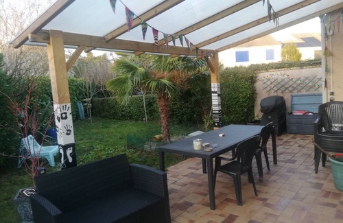 Cergy House | Belle Maison Avec Jardin et Pergola au Cœur de Cergy