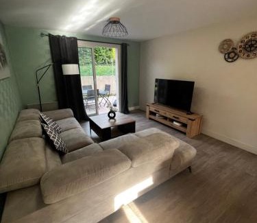 Bourges House | Belle maison familiale proche du lac