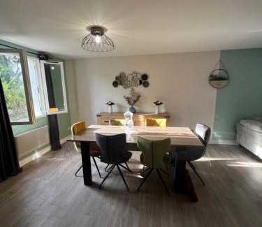 Bourges House | Belle maison familiale proche du lac
