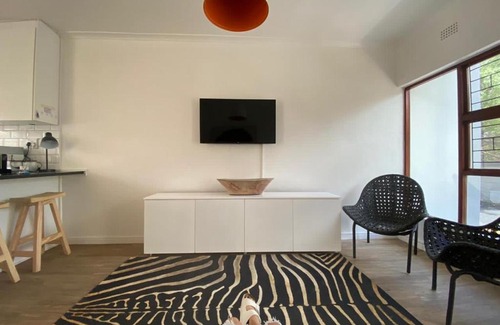 Hermanus Apartment | Belle on Main