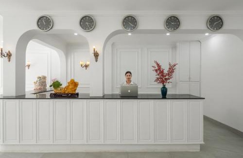 Hue City Centre Apartment | Belle Tournesols De Hôtel