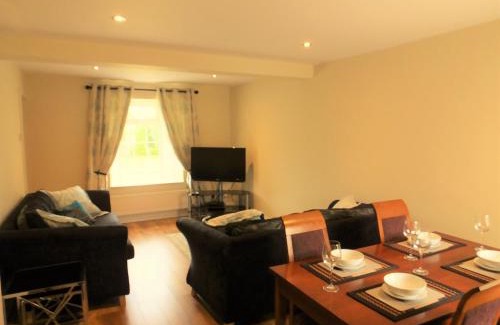 Mohill House | Belle View House Self Catering