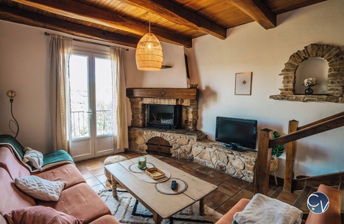 Bagnols-sur-Ceze Villa | Belle Villa au Calme Avec Superbe Vue