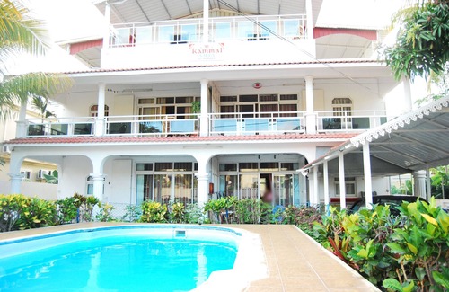 Flic-en-Flac Villa | Belle Villa - Wifi - € 35/night - 150m from the beach and 200m from SPAR supermarket