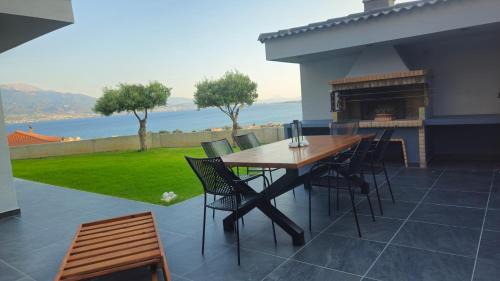 Gefira Mpania House | BELLE VUE