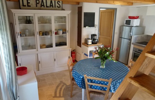 Sauzon House | Belleiloise fully restored old house at the seaside