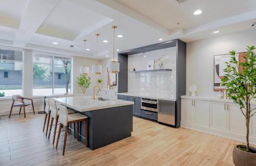 Northwest Bellevue Apartment | Bellevue 1BR w Bike Storage WD nr coffee SEA-251