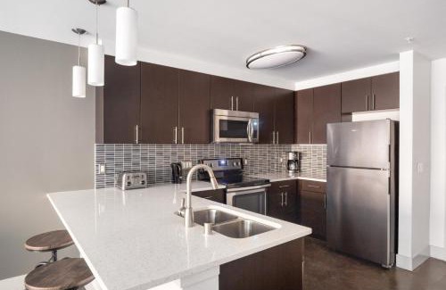 West Bellevue Apartment | Bellevue 1br w wd gym lounge nr Downtown Park SEA-528