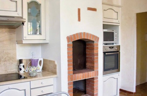 Carcassonne House | Bellevue Cité 1km*Citadel View*Garden*Aircon*Private car park*Charming*Quiet