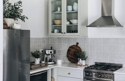 Berry House | Bellevue Cottage at Bundara Farm