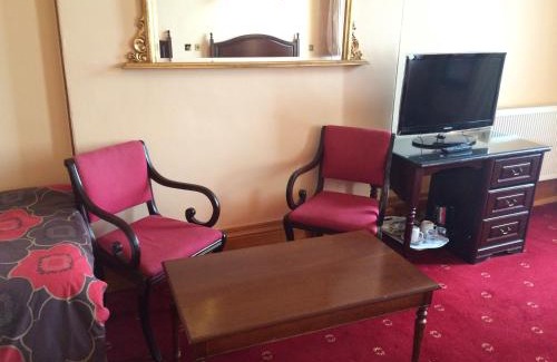 Newington House | Bellevue Guest House