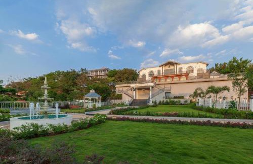 Nashik Villa | Bellevue Palace by StayVista - Lavish abode with a pool, Landscaped lawn, Gazebo & Adventure activities