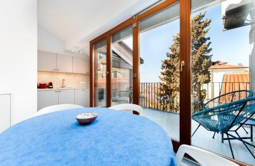 Rovinj Apartment | Bellevue - two bedroom apartment with terrace and private garage