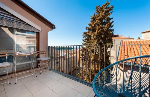 Rovinj Apartment | Bellevue - two bedroom apartment with terrace and private garage