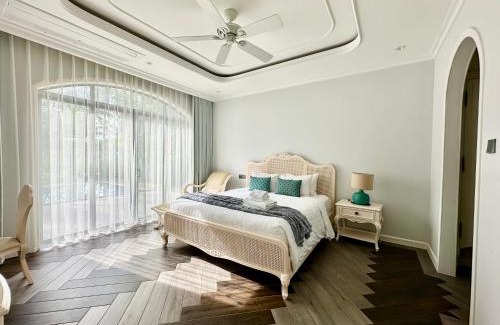 Duong To Villa | Bellevue west Phu Quoc 4BR beachfront Villa with private swimming pool