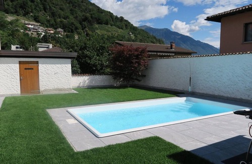 Monte Carasso Apartment | Bellinzona by the Pool - Ca dal Virgi Swisshomebnb