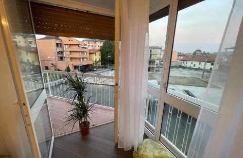 Sesto Calende Apartment | Bellissimo appartamento in centro a Sesto Calende