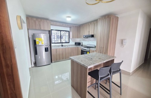 Llanos de Gurabo I Apartment | Bello con piscina