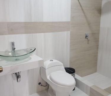 Canaribamba Apartment | Bello Horizonte, Dep grande con parqueadero