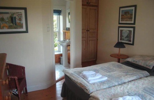 Caragh Lake House | Bells Cottage - Charming traditional Irish cottage at Caragh Lake