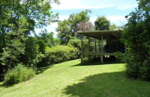 Bellthorpe Cottage | Bellthorpe Stays - Cottage: waterfalls, rainforest, wildlife and walking tracks.