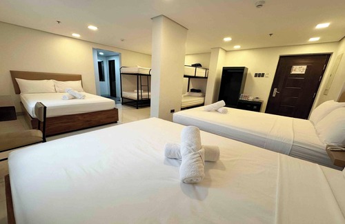 Bantay Hotel | Belltower CSheLi Suites Bantay - Vigan