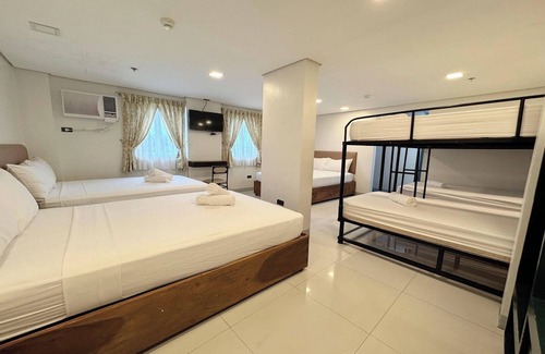 Bantay Hotel | Belltower CSheLi Suites Bantay - Vigan