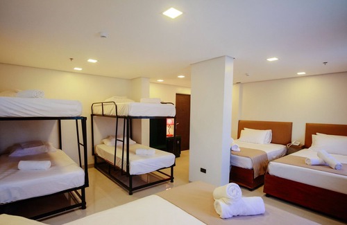 Bantay Hotel | Belltower CSheLi Suites