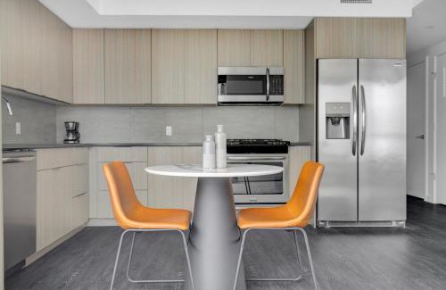 Belltown Apartment | Belltown 1BR w Gym Pet Area nr Metro SEA-288