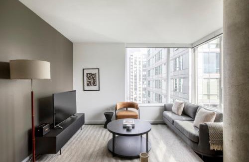 Belltown Apartment | Belltown 1br w gym wd lounge nr Space Needle SEA-517