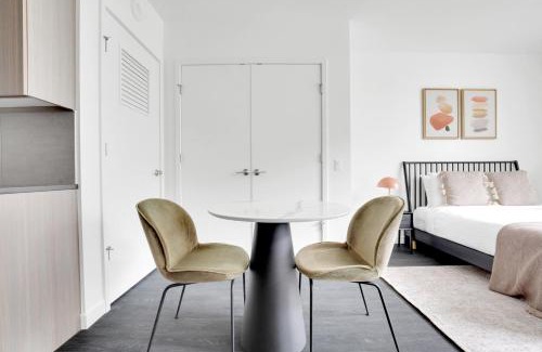 Belltown Apartment | Belltown Studio w Parking Gym easy commute SEA-292