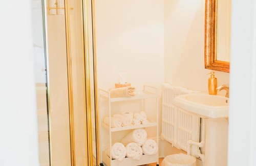 Baddeck Bed & Breakfast | Bellview Luxury Suites