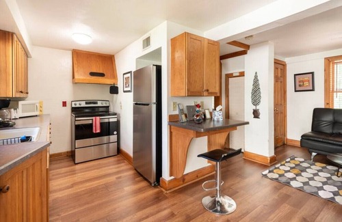 Gainesville Apartment | Belong Downtown 1br 1ba
