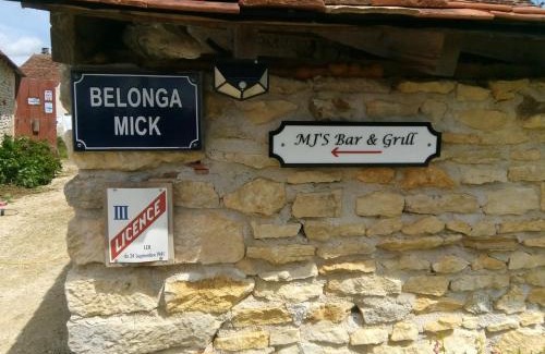 Bethines Hotel | Belonga Mick