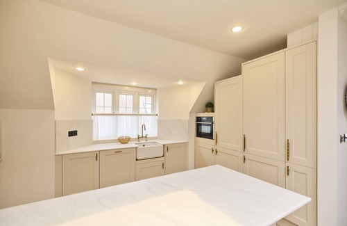 Belsize Apartment | Belsize Park Eton Elegance