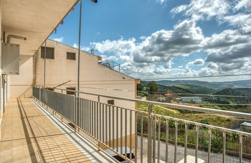 Santa Caterina Villarmosa House | Belvilla by Oyo Villa
