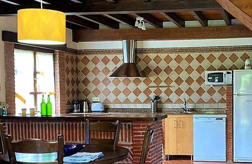 Villanueva Cottage | Belvilla by OYO La Helguera I